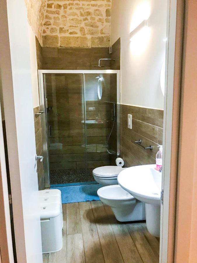 Mediterranea Deluxe House Молфета Екстериор снимка